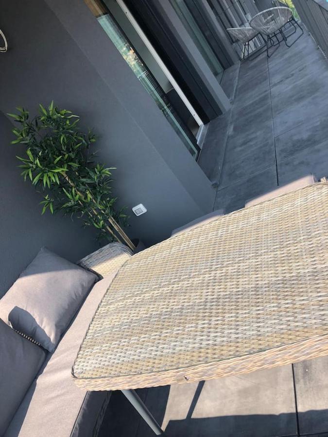 Carate UrioUlivi Luxury Loft & Pool - The House Of Travelers公寓 外观 照片